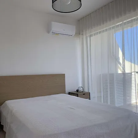 Bel 4 Pers Avec Clim&parking, Port Camargue - Fr-1-731-119 Appartement Le Grau-du-Roi
